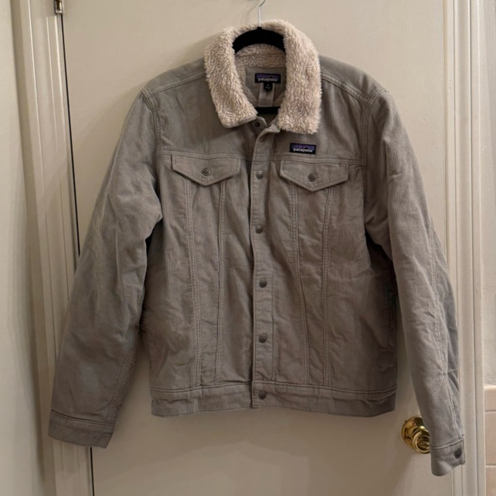 NWOT Patagonia Light Green Sherpa Pile-Lined Trucker Jacket